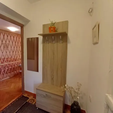 Apartamento Boutique In Pjescana Uvala With Balcony