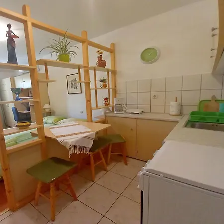 Apartamento Boutique In Pjescana Uvala With Balcony Vintijan